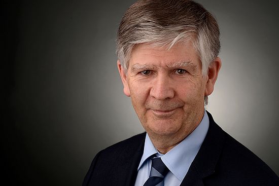 Portrait picture Walter Kälin
